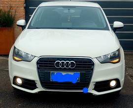 Audi A1 1.6 TDI 105 CV Attraction euro 5 B