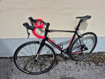 Bicicletta da corsa Giant Defy ML 
