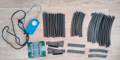 Lotto immenso di binari, 1 trasformatore e 1 passa