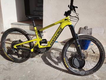 E-bike Santacruz Hecker, taglia L, 27,5' carbon.