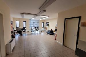 Ufficio open space a reddito