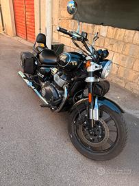 moto  tenuta sempre al coperto