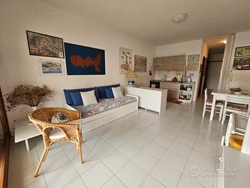 Vicino a centro e mare, con piscina