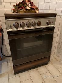 Cucina a gas 4 fuochi e forno ZOPPAS