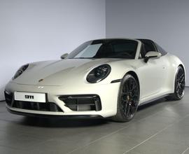 PORSCHE 992 911 Targa 4S PDK