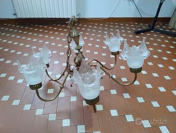 Lampadario in ottone a 6 luci con vetri satinati