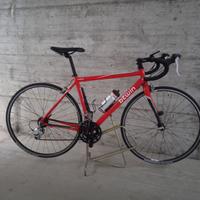 bici corsa strada Triban III