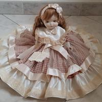 Bambola porcellana Capodimonte