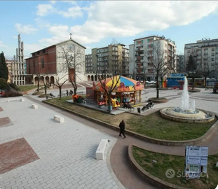 Stanza uso studio in appartamento zona centrale CS