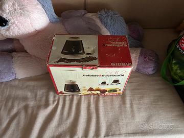 Macina caffe e frullatore