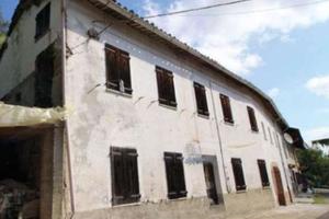 Rustico a Canelli (AT)