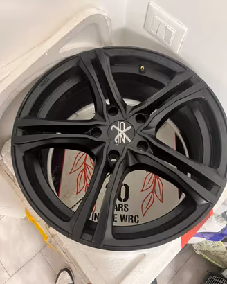 Cerchi in lega 17” oz