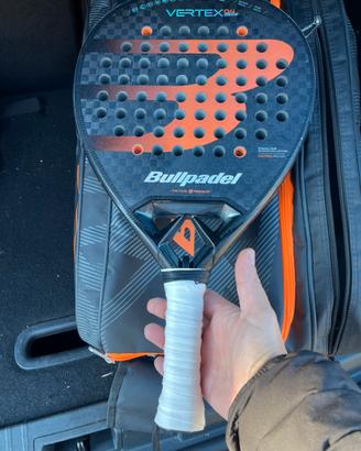 Pala padel vertex 04 hibrid