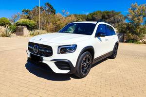MERCEDE GLB 200 D