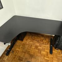 Scrivania angolare Bekant IKEA, 160 × 110