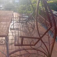 Dondolo in ferro battuto