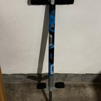 Salterello asta a molla gioco