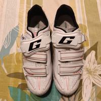 scarpe da Mountain bike DMT con attacchi