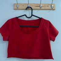 Top corto rosso