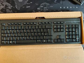 Tastiera usb per PC marca HP con layout TEDESCO