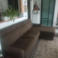 DIVANO LETTO CON PENISOLA