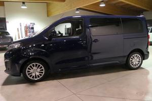 Peugeot Traveller 1.6 BlueHDi 115 S&S Busines...