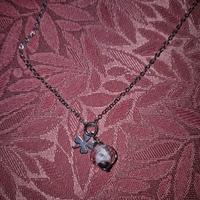 Collana con ciondolo a quadrifoglio