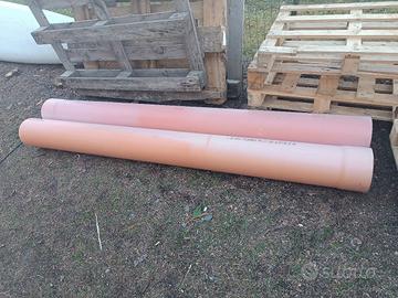 Tubo Pvc diametro 200 mm