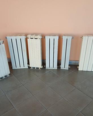 termosifoni  in alluminio.