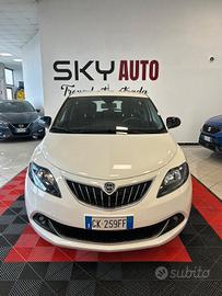 Lancia Ypsilon 1.0 FireFly 5 porte S&S Hybrid Gold