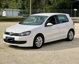 VW GOLF SPORT EDITION 1.6 TDi 105cv - EURO5B