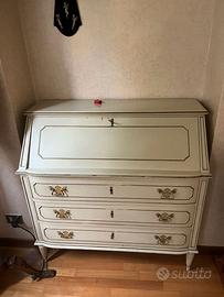 Comò/secretaire in stile classico/veneziano