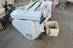 Motore cummins M2 300 cv bta5.9