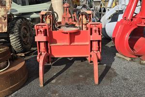 Pinza rozzi per binari