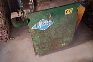 Macchina piega ferro