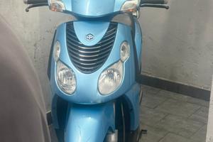 Piaggio carnaby 125