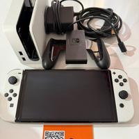 Nintendo Switch OLED Bianca – COMPLETA