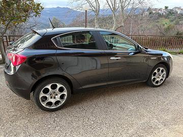 ALFA ROMEO GIULIETTA 1.6 JTDm Distinctive 105 Cv