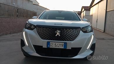 Peugeot 2008 BlueHDi 130 S&S EAT8 Allure