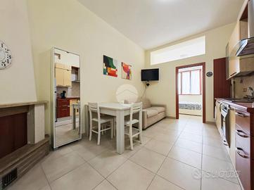 2 LOCALI A MANFREDONIA