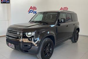 Land Rover Defender 3.0 D6 200 110 SE AWD aut...