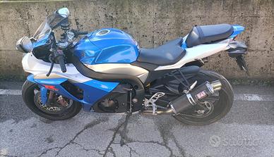 MOTO SUZUKI GSX-R1000