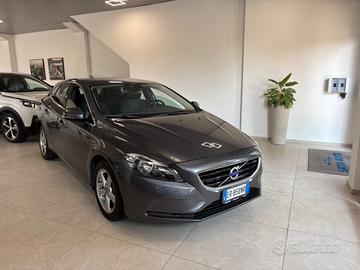 Volvo V40 D2 1.6