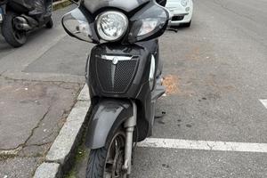 Scarabeo light 200, 29 mila km