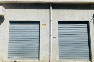 Garage situato ad Avola