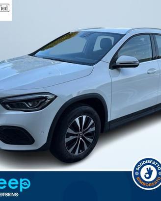 Mercedes-Benz GLA 180 D SPORT AUTO
