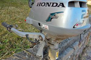 Motore Fuoribordo Honda 2.3 HP - 4T- gambo corto