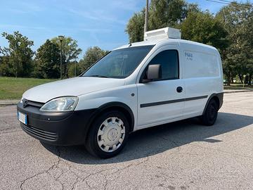 OPEL COMBO 1.7 CDTi 100 Isotermico + FRIGO