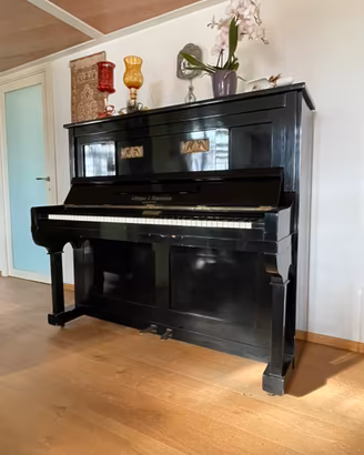 Pianoforte verticale