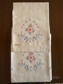 Set asciugamani in lino vintage